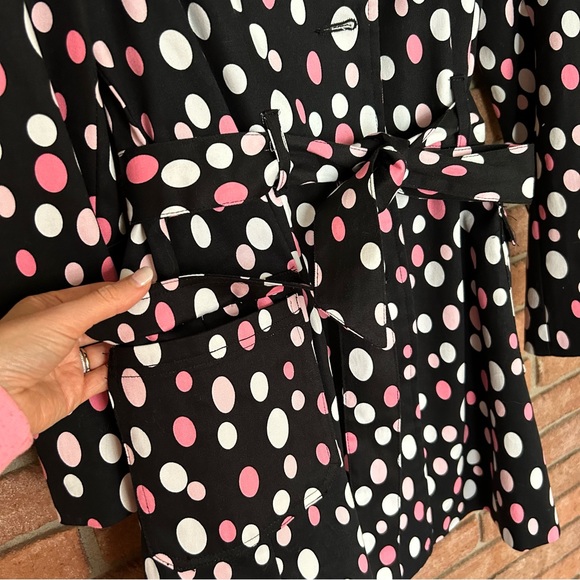 Polka-dot detailed trench style by Donna Rae size 4 - Picture 5 of 9